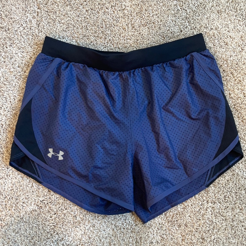 Under Armour Shorts - Small